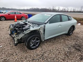 2025 Kia K4 3KPFT4DE6SE195840