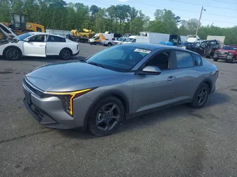 2025 Kia K4 3KPFT4DE2SE107513