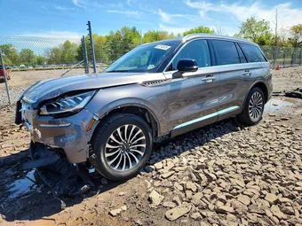 2021 Lincoln Aviator 5LM5J7XC4MGL15790