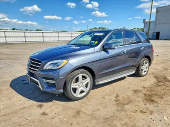 2015 Mercedes-Benz M-Class 4JGDA5GB2FA496534