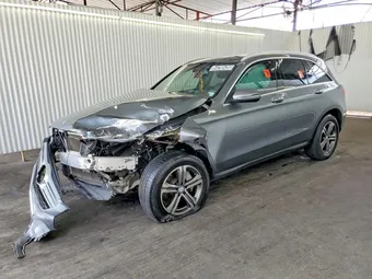 2017 Mercedes-Benz GLC-Class WDC0G4KB2HF144413