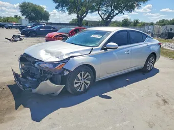 2020 Nissan Altima 1N4BL4BV9LC243380 Lot 51111246