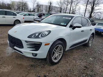 2018 Porsche Macan WP1AA2A59JLB02581