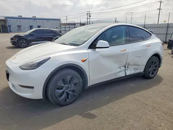 2025 Tesla Model Y 7SAYGDED9SF282468 Lot 53284426