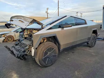 2024 Tesla Cybertruck 7G2CEHED9RA043642