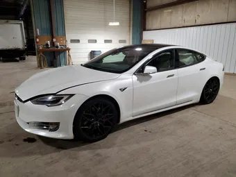 2019 Tesla Model S 5YJSA1E46KF335114 Lot 51782336