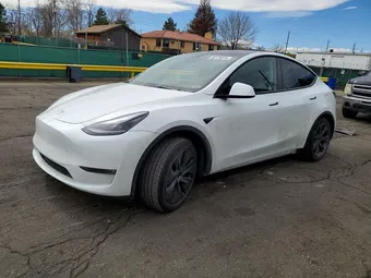 2024 Tesla Model Y 7SAYGAEE6RF191837 Lot 46175076