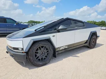 2024 Tesla Cybertruck 7G2CEHEE2RA026867