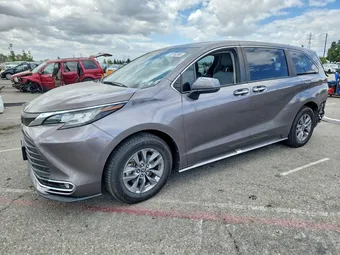 2022 Toyota Sienna 5TDYRKEC4NS108827 Lot 55215296