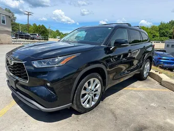 2023 Toyota Highlander 5TDKDRBH4PS001390