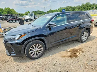 2019 Toyota Highlander 5TDJZRFH5KS563380 Lot 62954596
