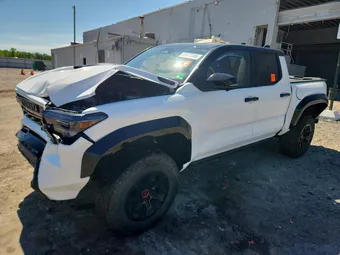2025 Toyota Tacoma 3TYLC5LNXST044438 Lot 52072306