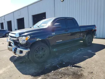 2017 Toyota Tundra 5TFUW5F1XHX614988