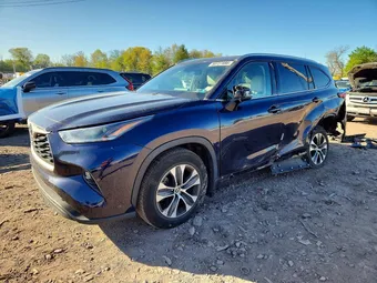 2021 Toyota Highlander 5TDGZRBH2MS141585 Lot 50727886