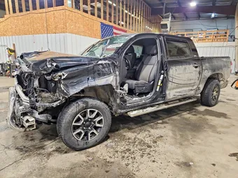 2016 Toyota Tundra 5TFDY5F17GX544651