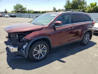 2019 Toyota Highlander 5TDJZRFH4KS925960 Lot 54540636