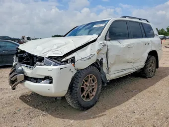 2020 Toyota Land Cruiser JTMCY7AJ5L4094024