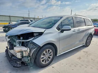 2021 Toyota Sienna 5TDJRKEC3MS033943 Lot 50958346