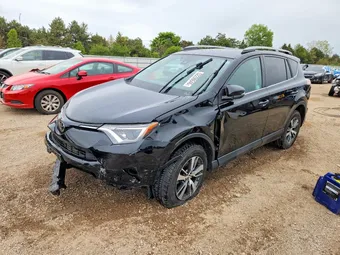2018 Toyota RAV4 2T3RFREV5JW831697 Lot 52298646
