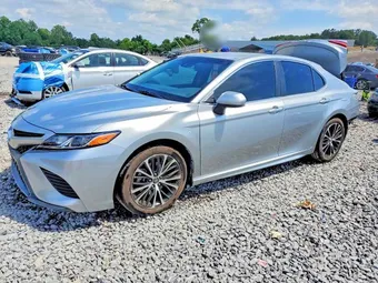 2018 Toyota Camry 4T1B11HK8JU639444 Lot 53040916