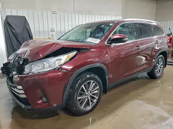 2019 Toyota Highlander 5TDJZRFH2KS703269 Lot 97959085