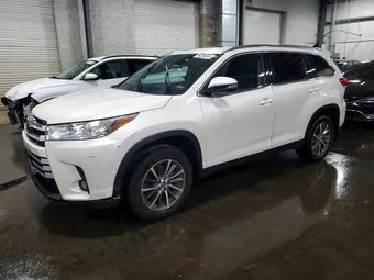 2019 Toyota Highlander 5TDJZRFH0KS607589 Lot 54256936