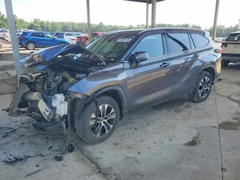 2022 Toyota Highlander 5TDHARAH4NS511529 Lot 55236146