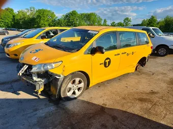 2016 Toyota Sienna 5TDZK3DC9GS756019