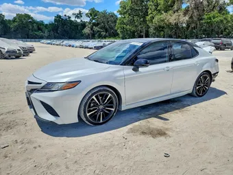 2019 Toyota Camry 4T1B61HK3KU272097 Lot 51201846