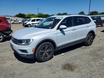 2018 Volkswagen Tiguan 3VV3B7AX4JM194138 Lot 55379876