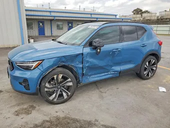 2023 Volvo XC40 YV4L12UX2P2023689