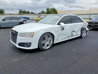 2016 Audi A8 WAU43AFD9GN011940