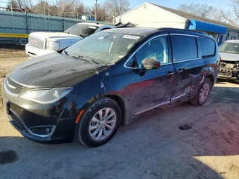 2017 Chrysler Pacifica 2C4RC1BGXHR571964 Lot 76259475