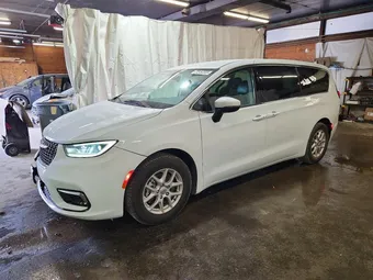 2023 Chrysler Pacifica 2C4RC1BG4PR586751 Lot 56493666