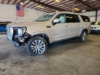 2021 GMC Yukon XL 1GKS2JKL5MR407608