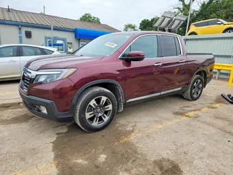 2017 Honda Ridgeline 5FPYK3F7XHB007853