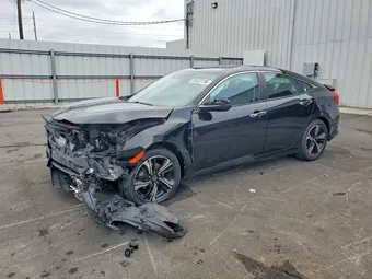 2017 Honda Civic 19XFC1F91HE008950 Lot 55832136