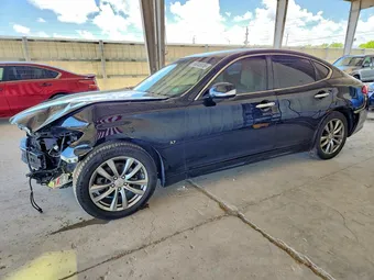 2016 Infiniti Q70 JN1BY1AP7GM220700