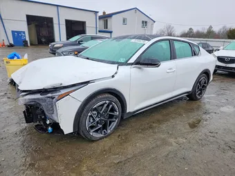 2025 Kia K4 3KPFW4DE6SE128470