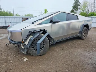 2024 Tesla Cybertruck 7G2CEHED5RA038339