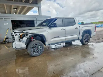 2026 Toyota Tundra 5TFLA5DBXTX361475