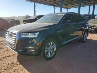 2019 Audi Q7 WA1LAAF72KD037755