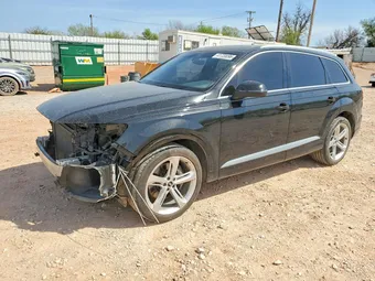 2019 Audi Q7 WA1LAAF78KD010026