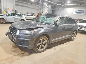 2019 Audi Q7 WA1WAAF76KD030627