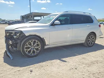 2020 BMW X7 5UXCW2C06L9A01805