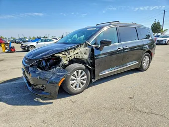 2017 Chrysler Pacifica 2C4RC1BG6HR815898 Lot 51507866