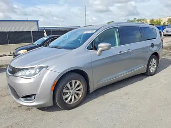 2018 Chrysler Pacifica 2C4RC1BG7JR110646 Lot 55541966