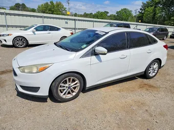 2016 Ford Focus 1FADP3F29GL360583