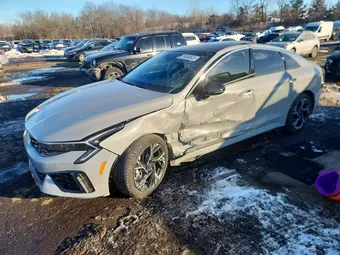 2025 Kia K5 KNAG64J71S5328336