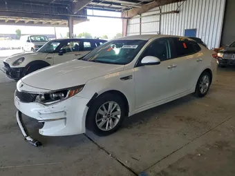 2016 Kia Optima KNAGT4L33G5100977
